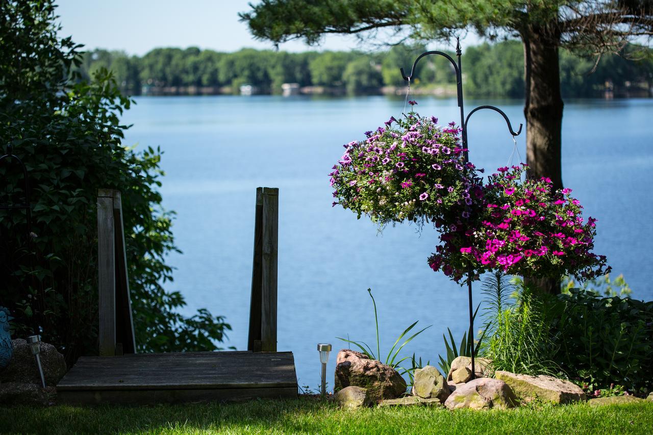 Inn On Lake Wissota Chippewa Falls Esterno foto